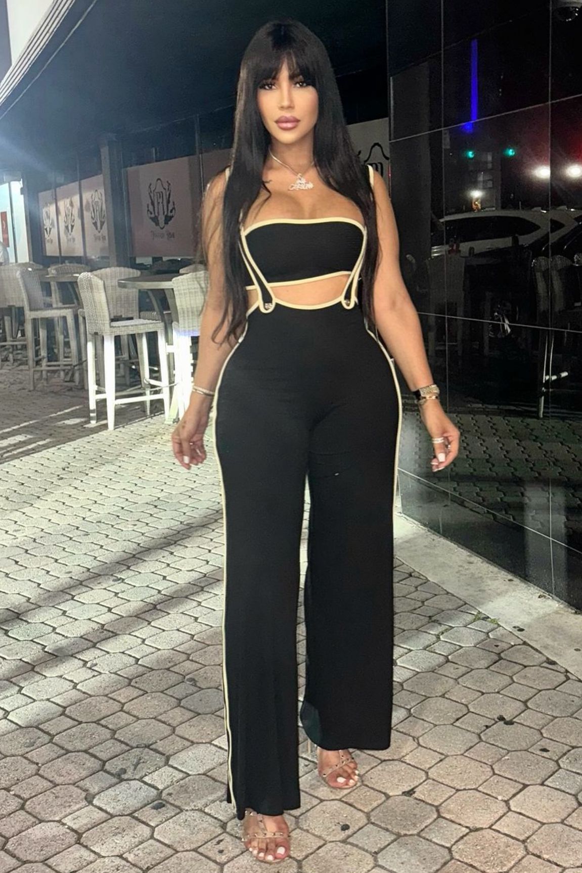 Living Upscale Overall Set