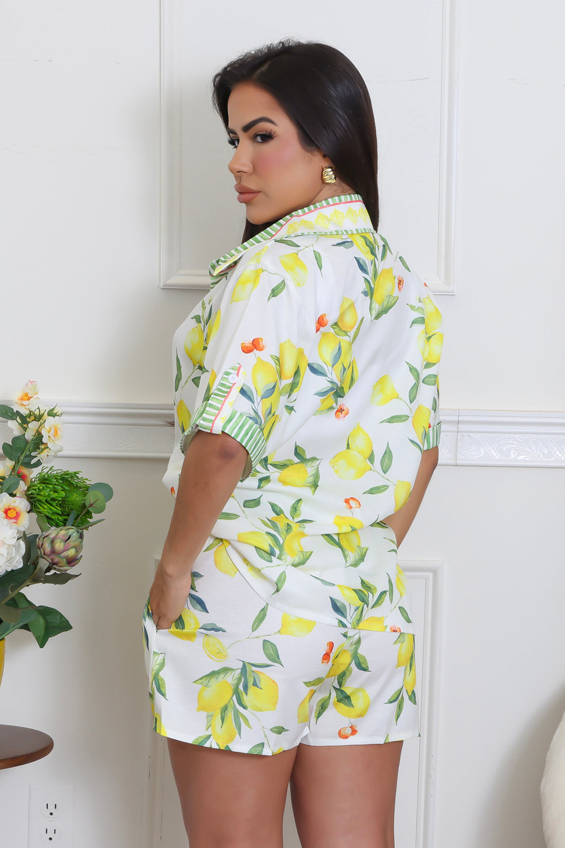 Squeeze The Day Short Set