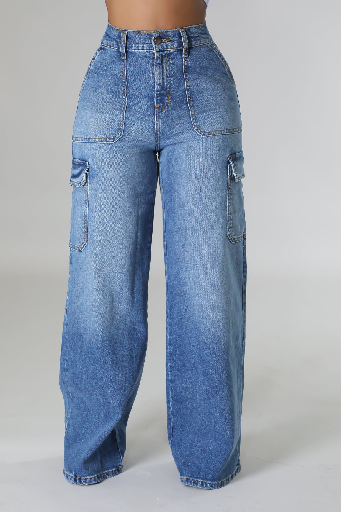 Elisa Babe Jeans