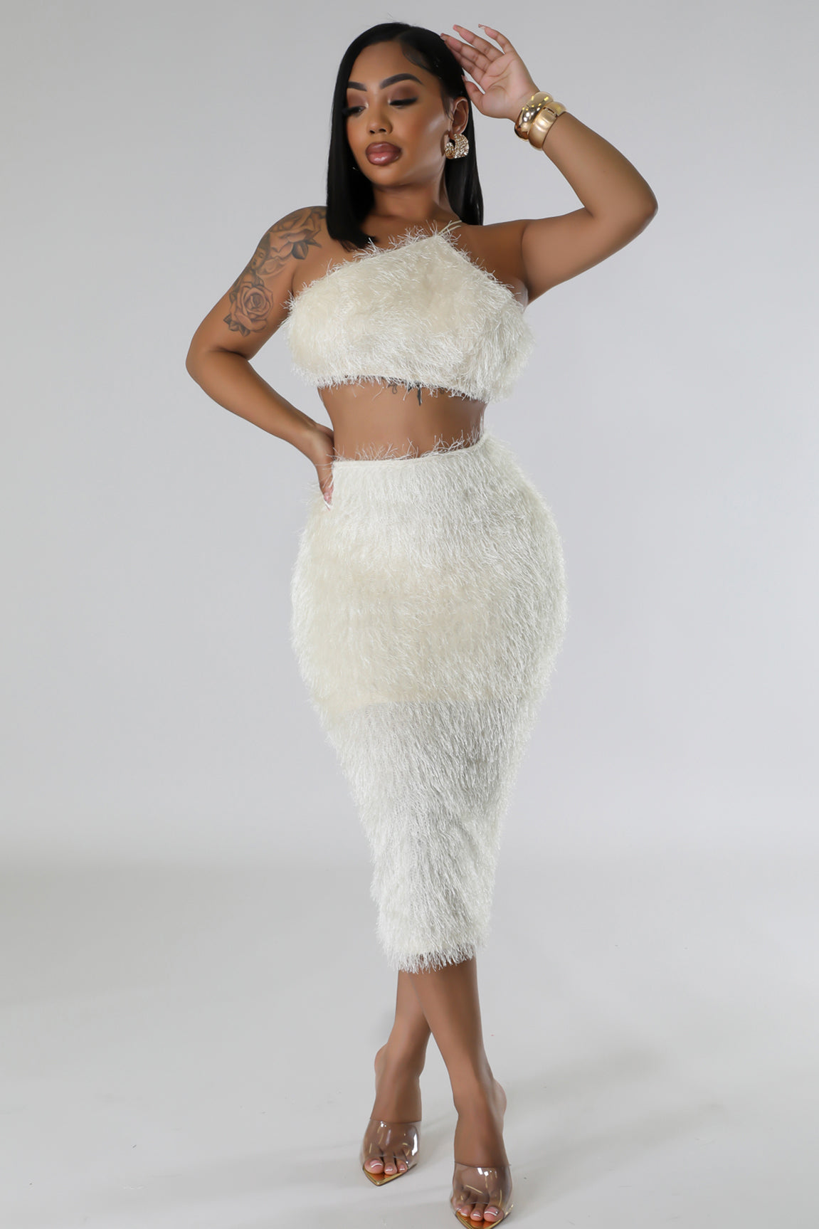 2-PC White Furry Skirt Set – SIMPLI CHIC BOUTIQUE