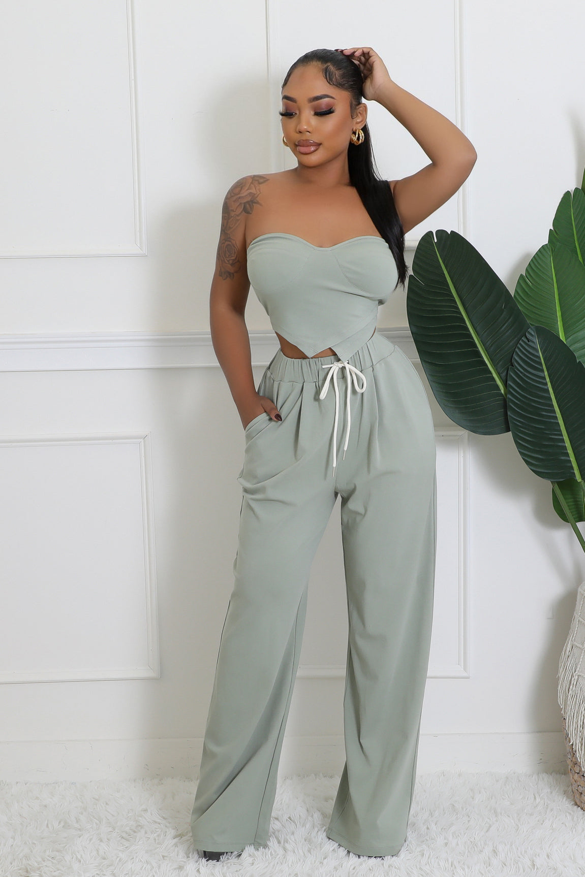 The Outlook Pant Set