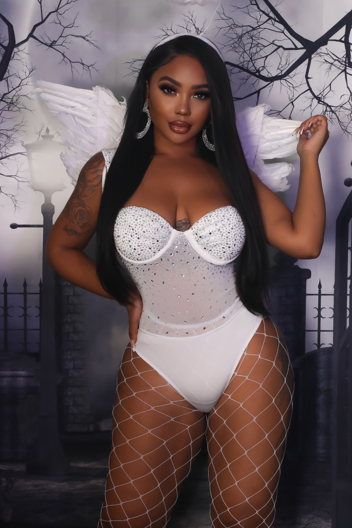 She’s No Angel Wings Set