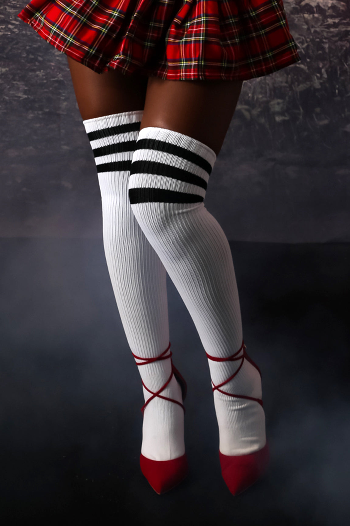 Athletic Ribbed Thigh Highs | GitiOnline