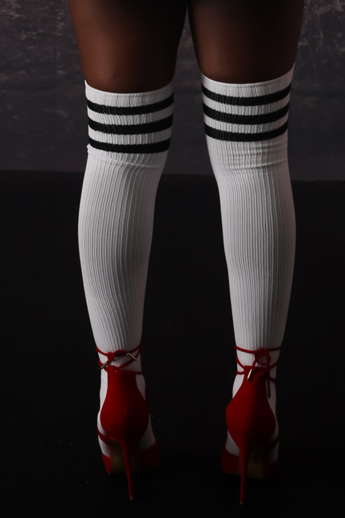 Athletic Ribbed Thigh Highs | GitiOnline